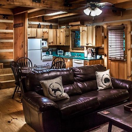 Hatfield Hideaway Pigeon Forge Ngoại thất bức ảnh